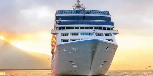 Miami-based Oceania Cruises announced on Tuesday that every ticket for its 2023 Around the World in 180 Days voyage was snatched up onJan. 27, the same day they became available for purchase.