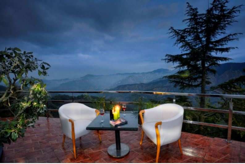 Chail Vilas, Treehouse Resort